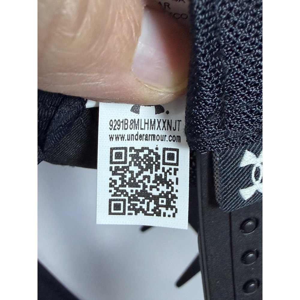 Under Armour Mens Iso-Chill Trucker Hat White‎ Black Bulldog Mascot OSFM Sample - Picture 10 of 10